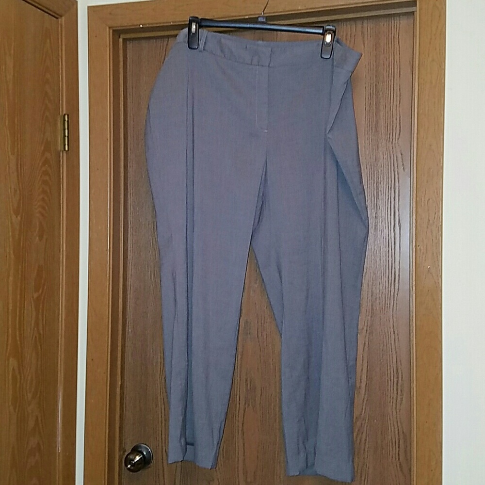 Worthington gray trousers